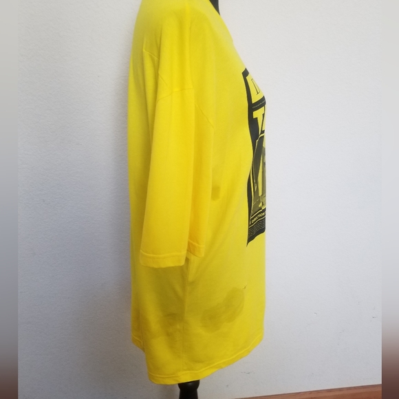 CHRISTIAN DIOR GRAPHIC T SHIRT! BRAND NEW! - Picture 3 of 7